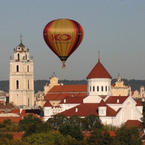 Over Vilnius in the balloon