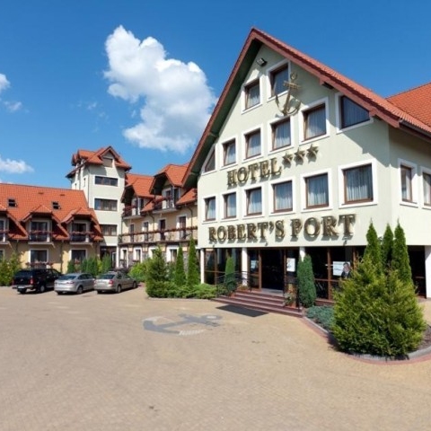 HOTEL ROBERT’S PORT Lake Resort & SPA